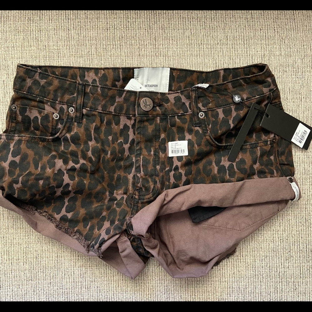 Free People Leopard Print Denim Shorts (30)